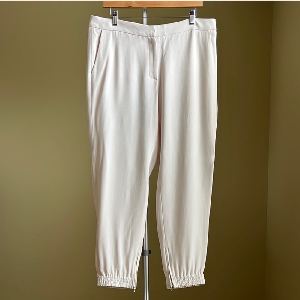 NWT - Vanessa Bruno - Palest Pink Crepe Pants - 42 (French) / U.S. 10